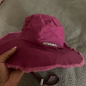 Jacquemus pink le bob bucket hat